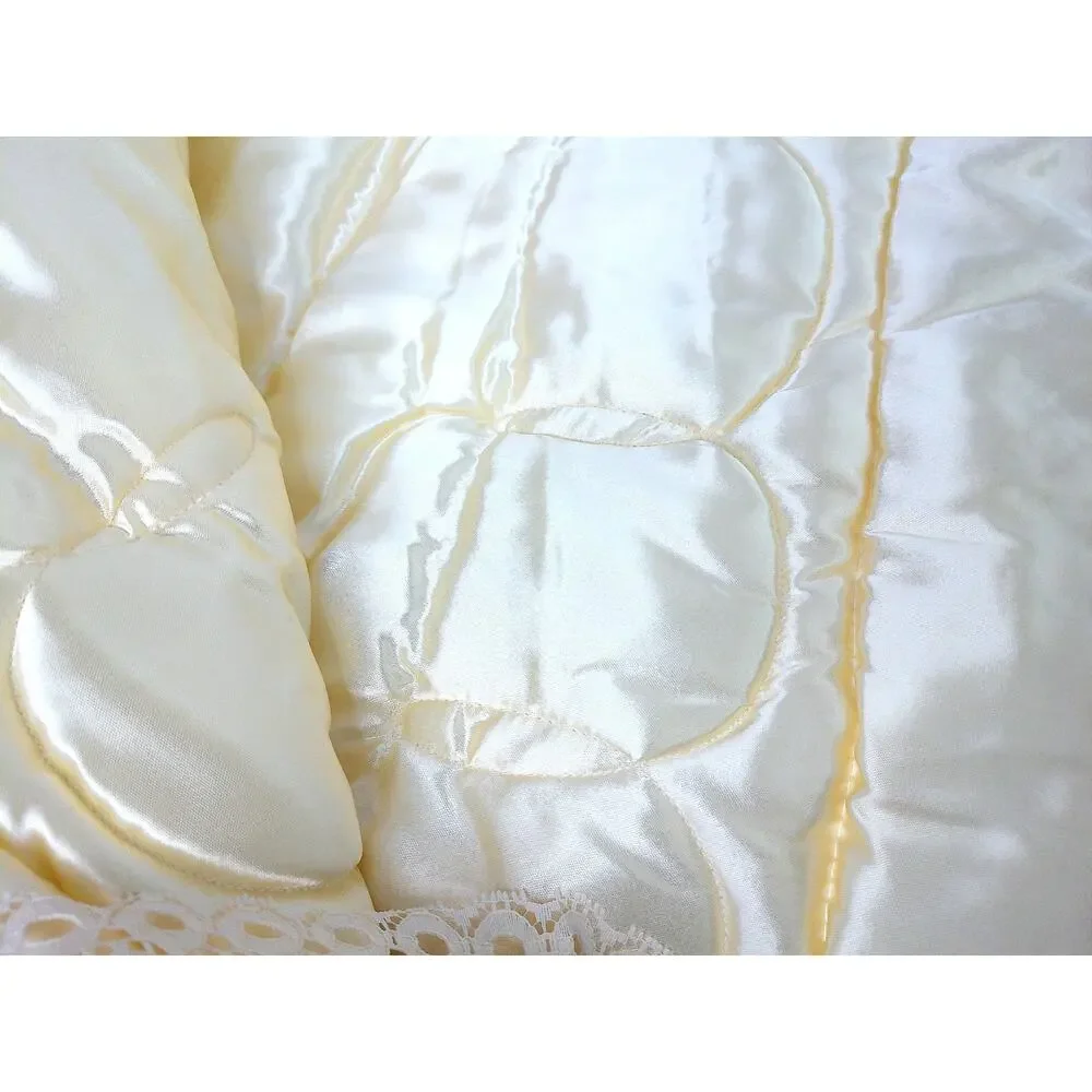 Vtg Jack Turk Quilted Eyelet Lace Baby Blanket Cream Satin Back ILGWU